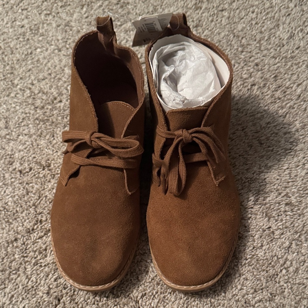 Gap Kids Tan Chukka Boots